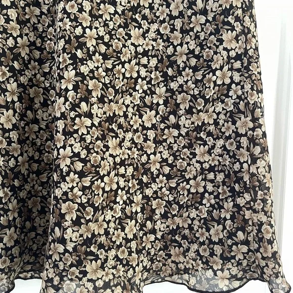 Vintage Y2K Old Navy Floral Slip Skirt - 8 - Picture 2 of 5